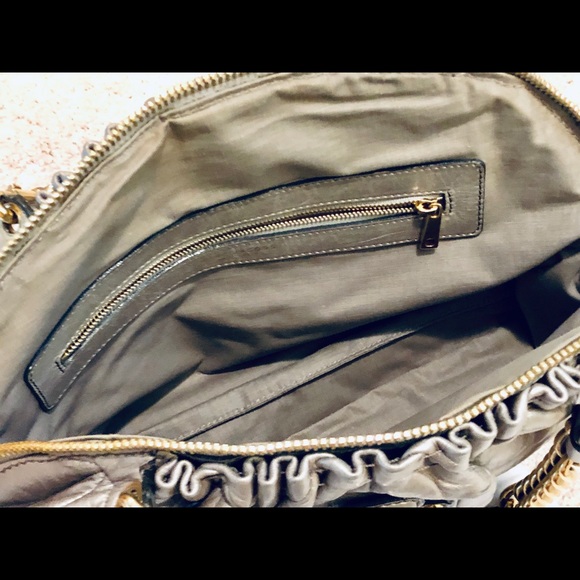 💯Authentic Marc Jacobs metallic quilted bag - Picture 6 of 8